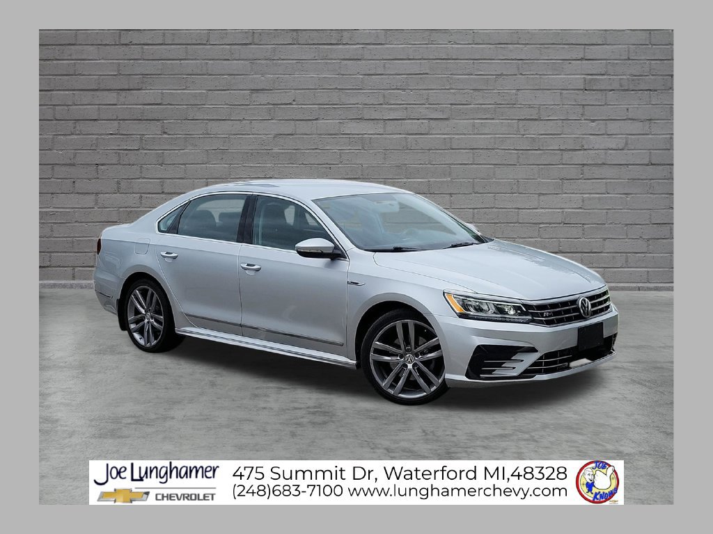 1VWDT7A37HC082942