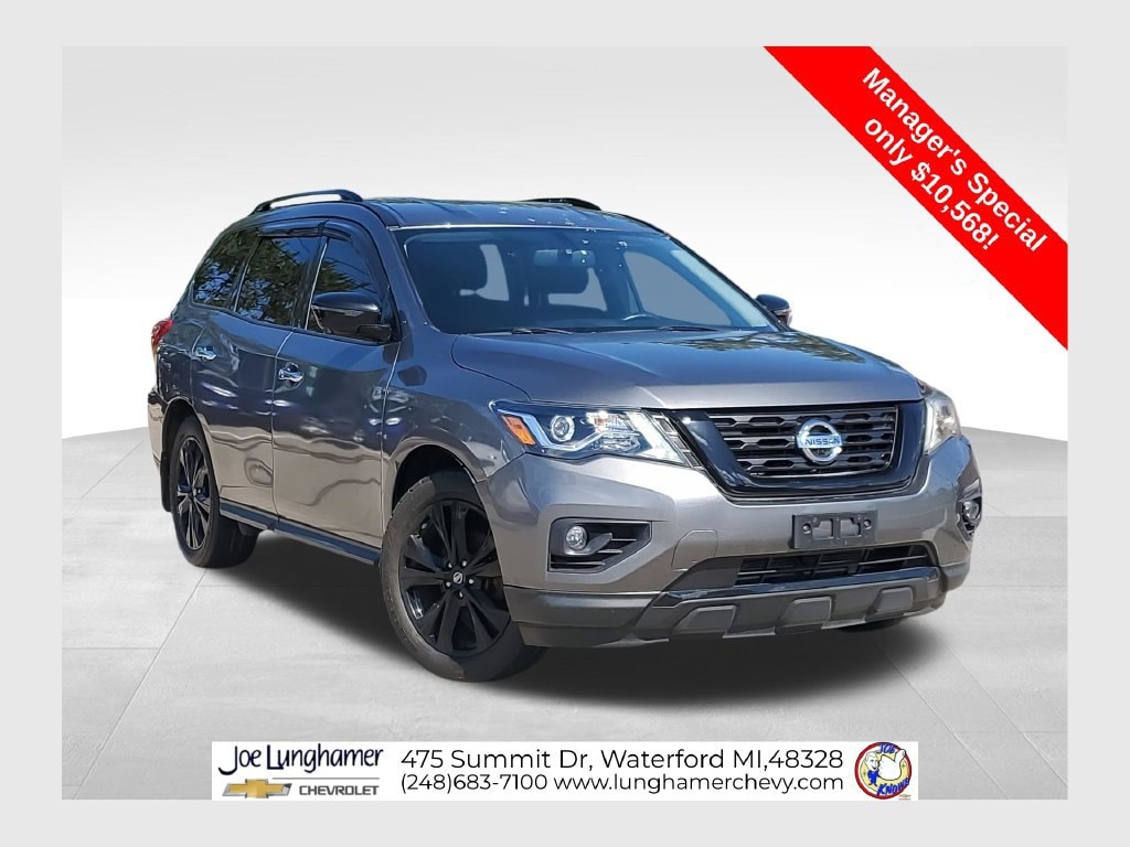 Used 2018 Nissan Pathfinder SL with VIN 5N1DR2MM3JC654471 for sale in Waterford, MI