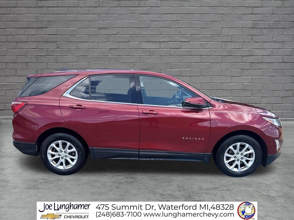 Used 2018 Chevrolet Equinox LT with VIN 3GNAXJEV5JL131138 for sale in Waterford, MI