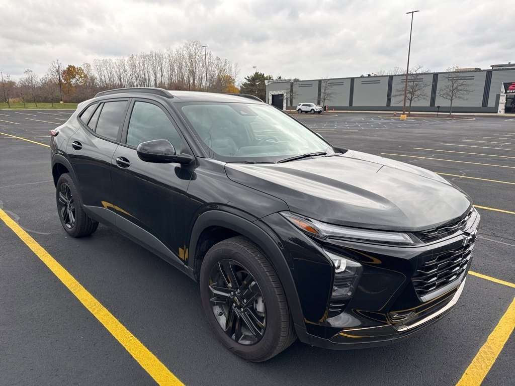 Used 2024 Chevrolet Trax Activ SUV