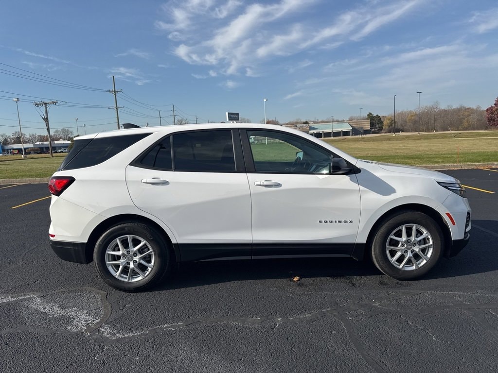 Used 2023 Chevrolet Equinox LS SUV