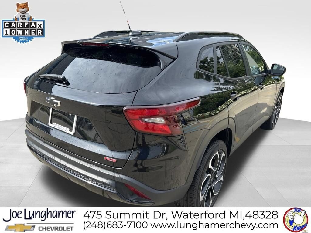 Used 2024 Chevrolet Trax 2RS SUV