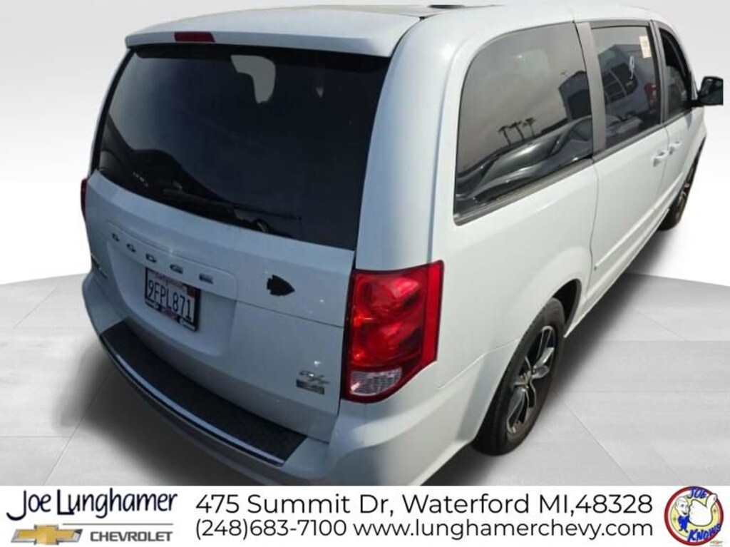 Used 2016 Dodge Grand Caravan R/T Minivan