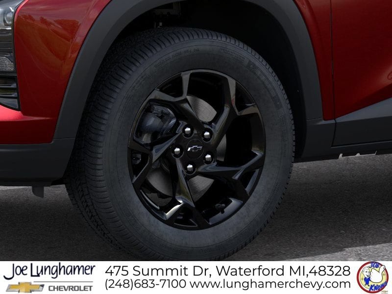 2026 Chevrolet Trax LT - Photo 9