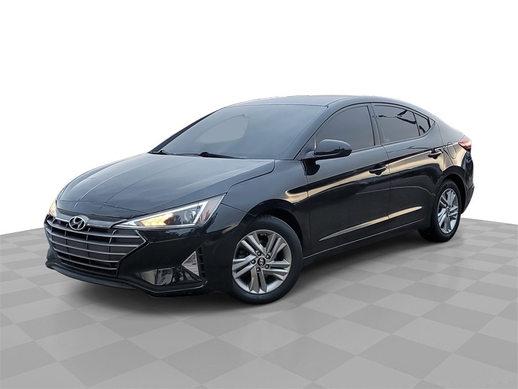 2020 Hyundai Elantra SEL's photo