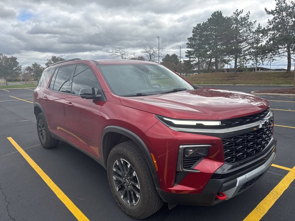 Used 2024 Chevrolet Traverse Z71 SUV