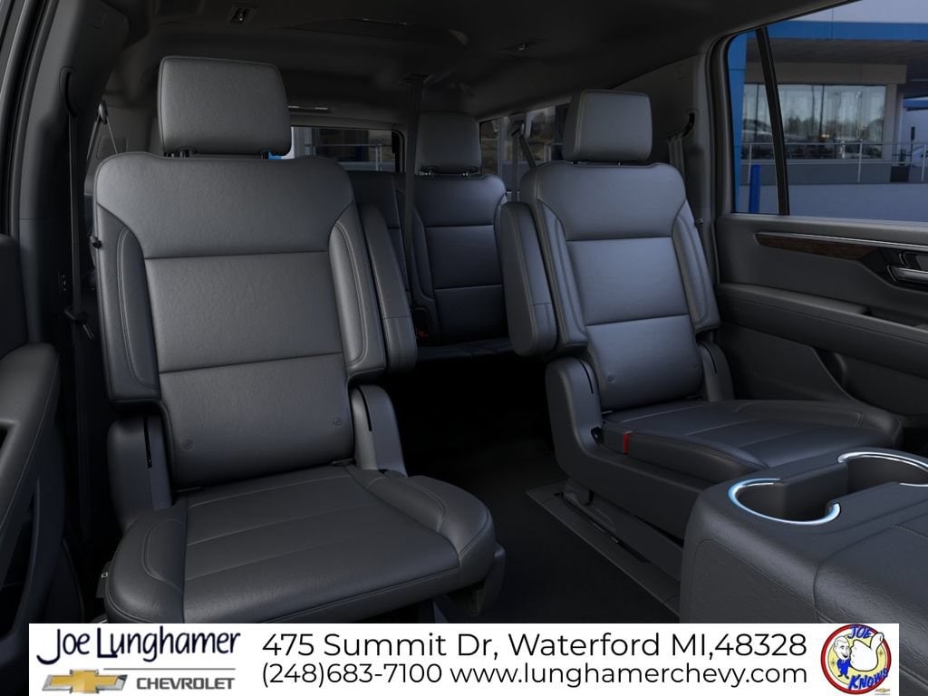 2026 Chevrolet Suburban Z71 - Photo 19