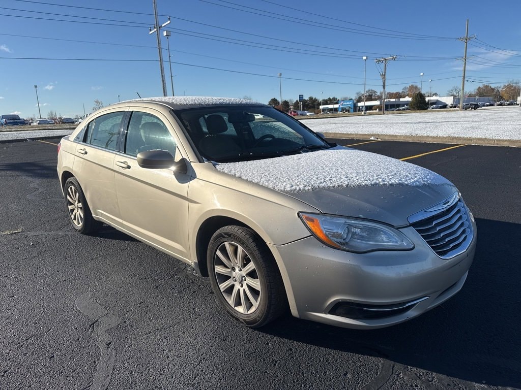 Used 2013 Chrysler 200 Touring with VIN 1C3CCBBB5DN575447 for sale in Waterford Township, MI