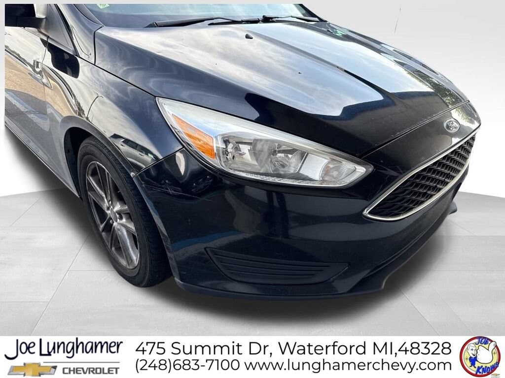 Used 2016 Ford Focus SE Hatchback