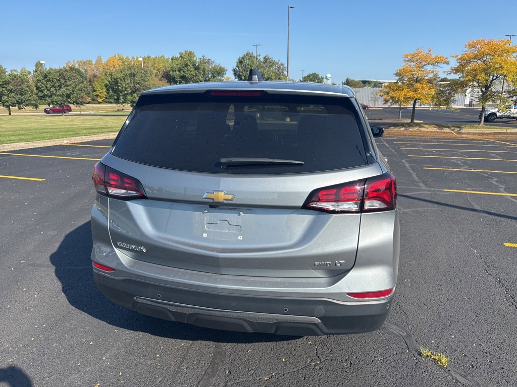 2024 Chevrolet Equinox LT photo 4