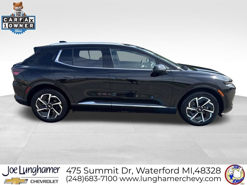 Used 2024 Chevrolet Equinox EV LT with VIN 3GN7DLRP7RS281957 for sale in Waterford Township, MI