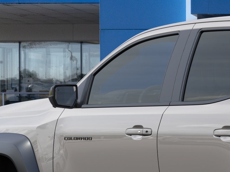2026 Chevrolet Colorado ZR2 - Photo 36