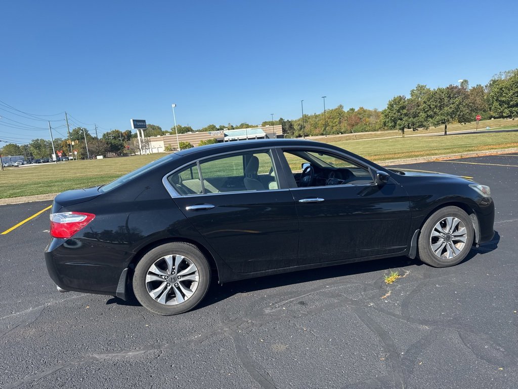 2013 Honda Accord LX photo 3