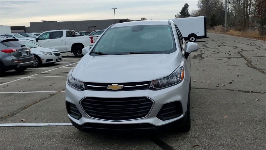 Used 2021 Chevrolet Trax LS SUV