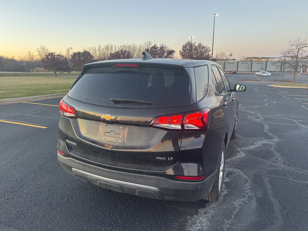 2023 Chevrolet Equinox LT photo 4