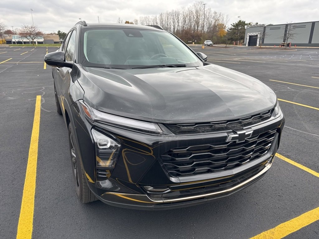 Used 2024 Chevrolet Trax Activ SUV