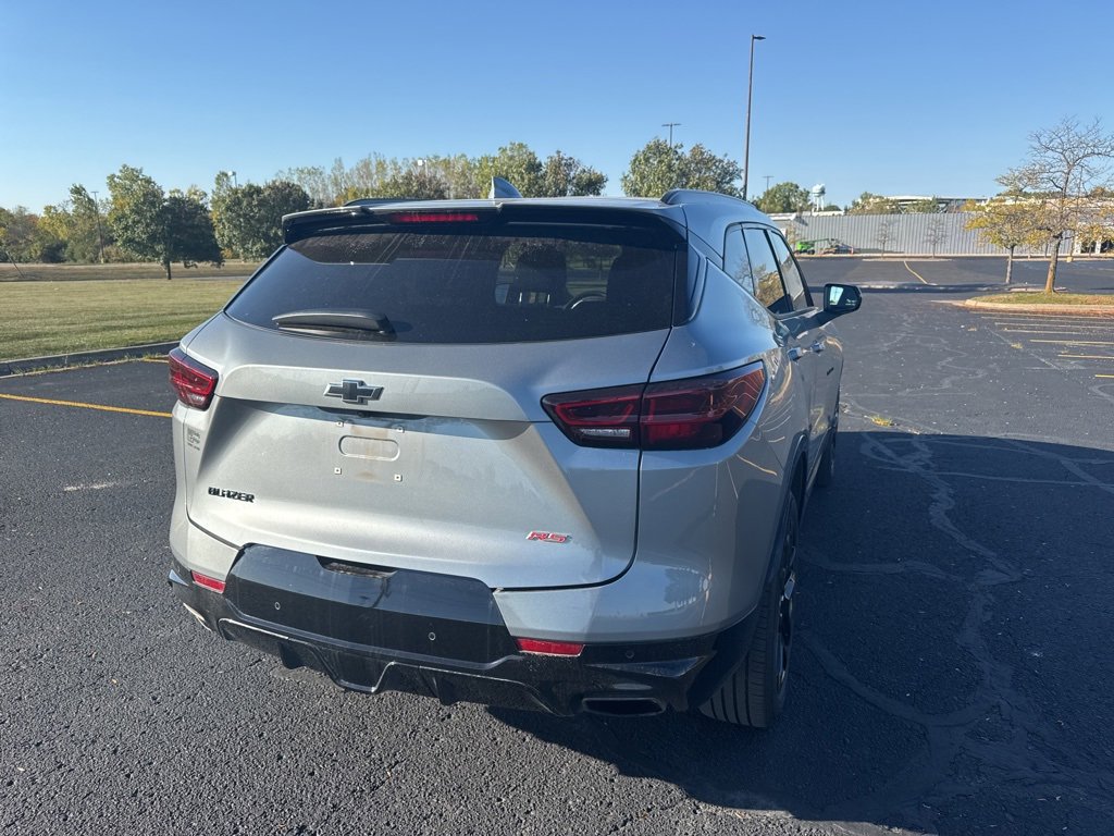 2023 Chevrolet Blazer RS photo 4