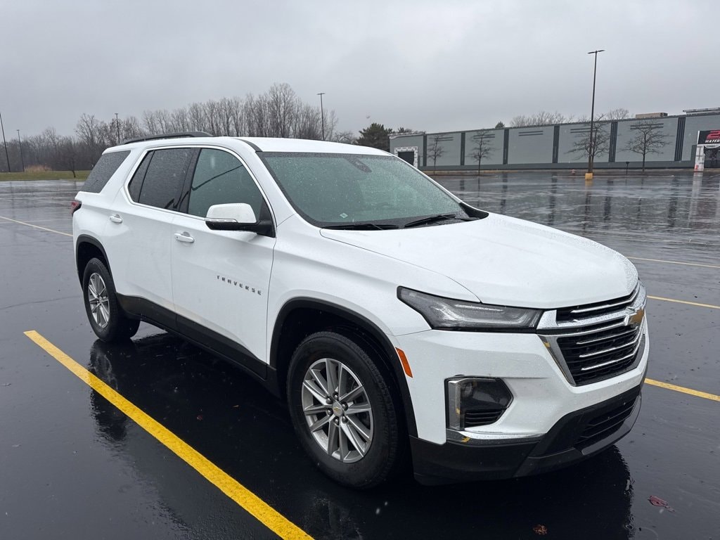 Used 2023 Chevrolet Traverse LT Leather SUV