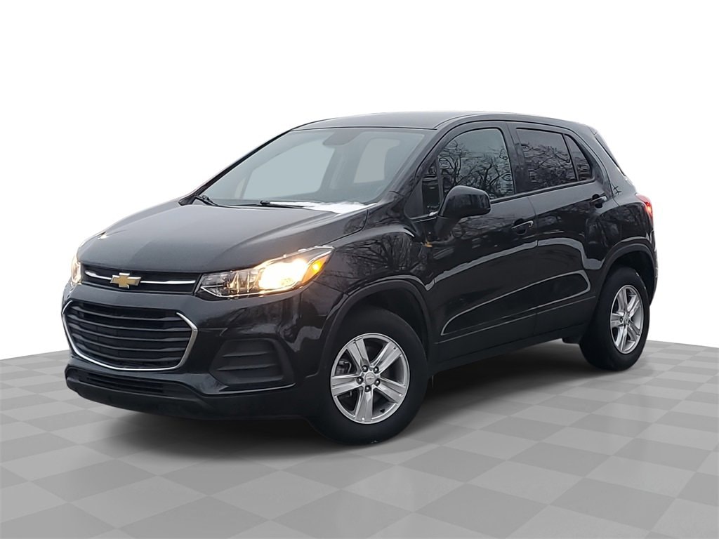 Used 2022 Chevrolet Trax LS SUV