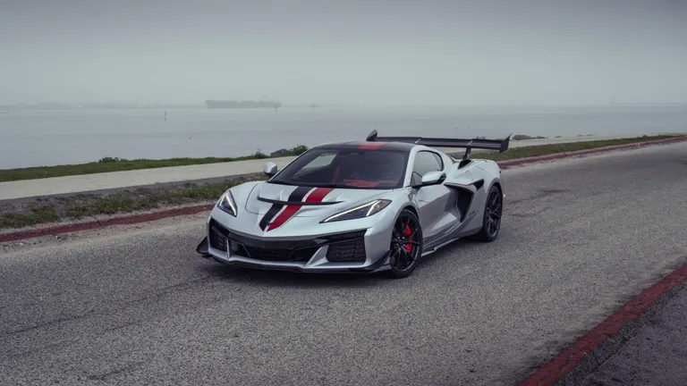 2027 Chevrolet Corvette ZR1 exterior image