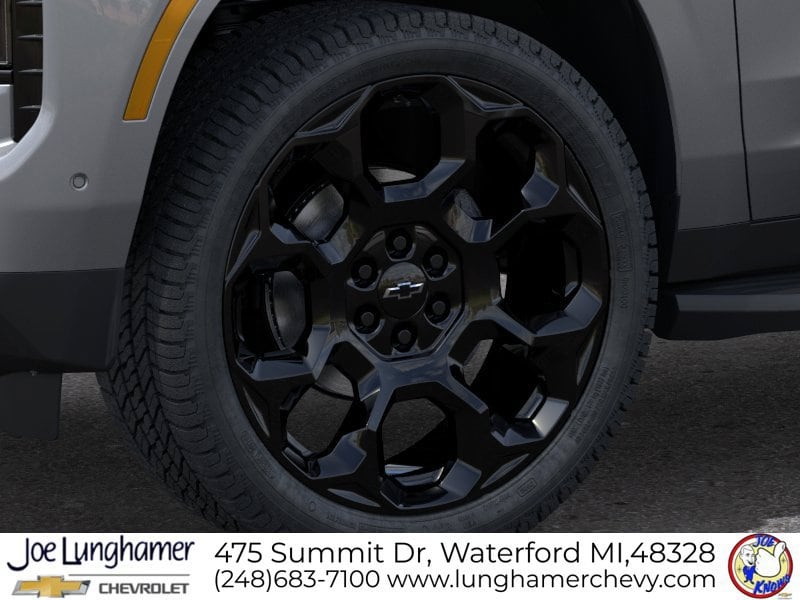 2027 Chevrolet Tahoe RST - Photo 9