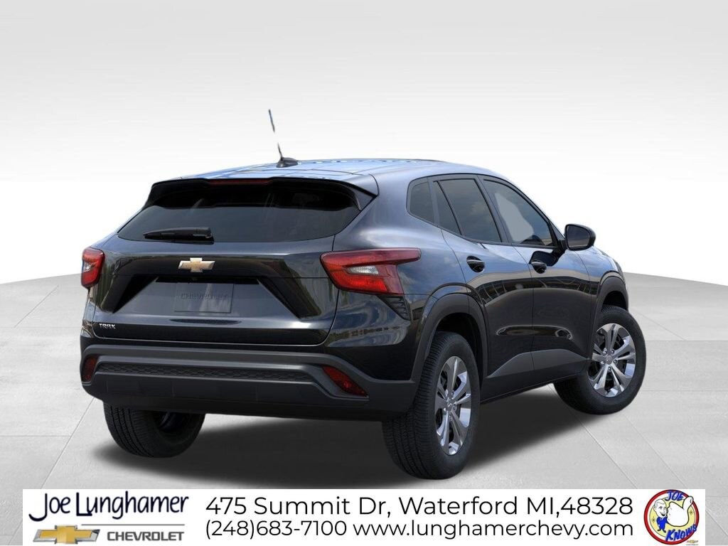 New 2026 Chevrolet Trax LS SUV