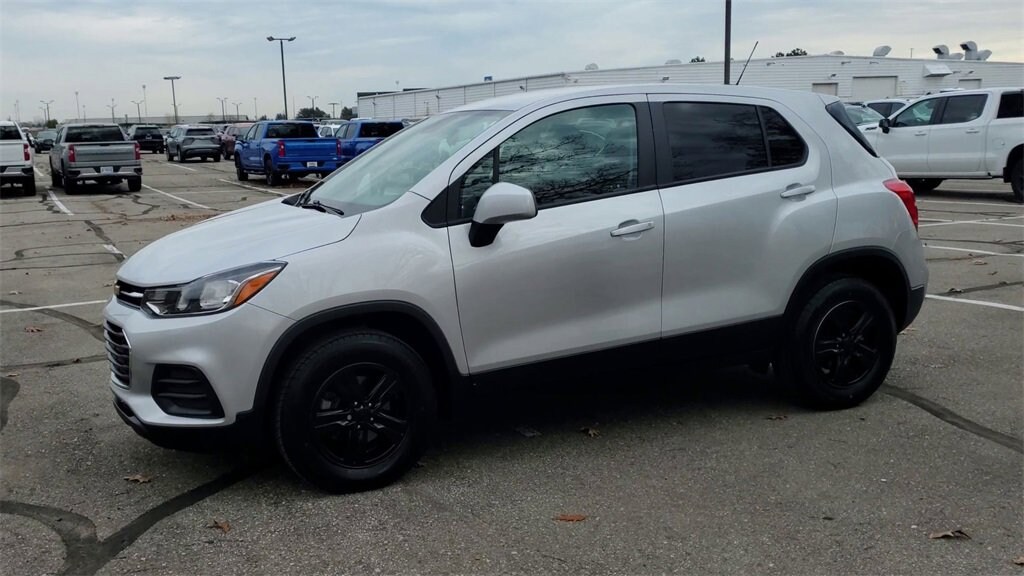 Used 2021 Chevrolet Trax LS SUV