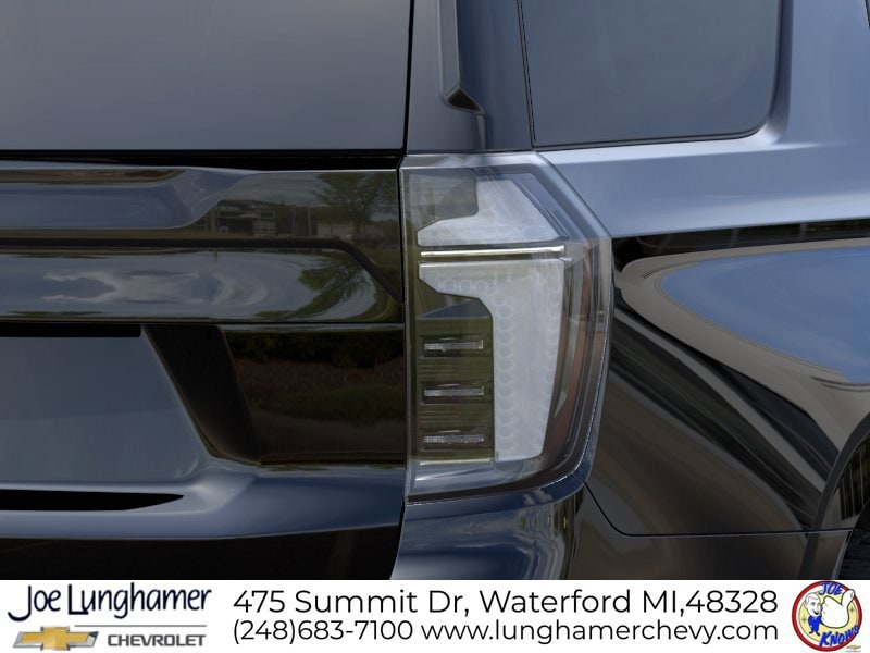 2027 Chevrolet Tahoe Z71 - Photo 11