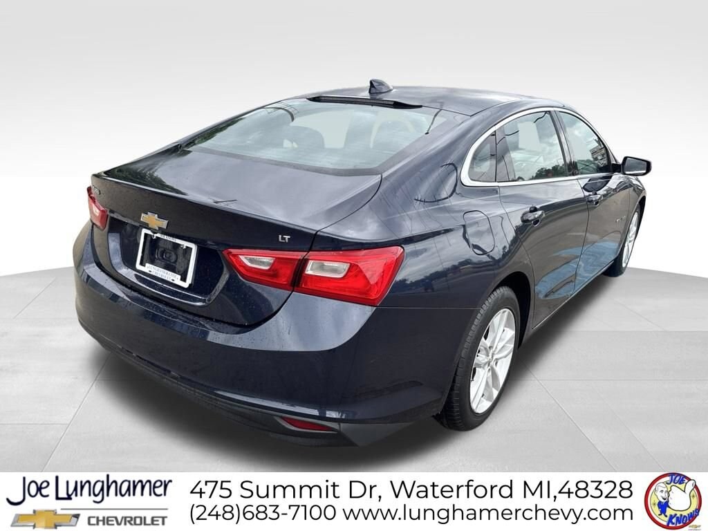 Used 2017 Chevrolet Malibu LT Car