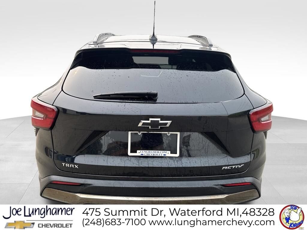 Used 2024 Chevrolet Trax Activ SUV