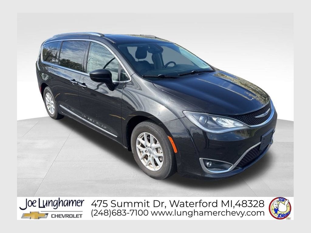 2020 Chrysler Pacifica Touring L