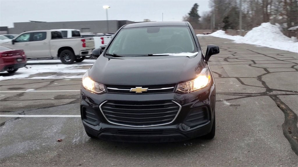 Used 2022 Chevrolet Trax LS SUV