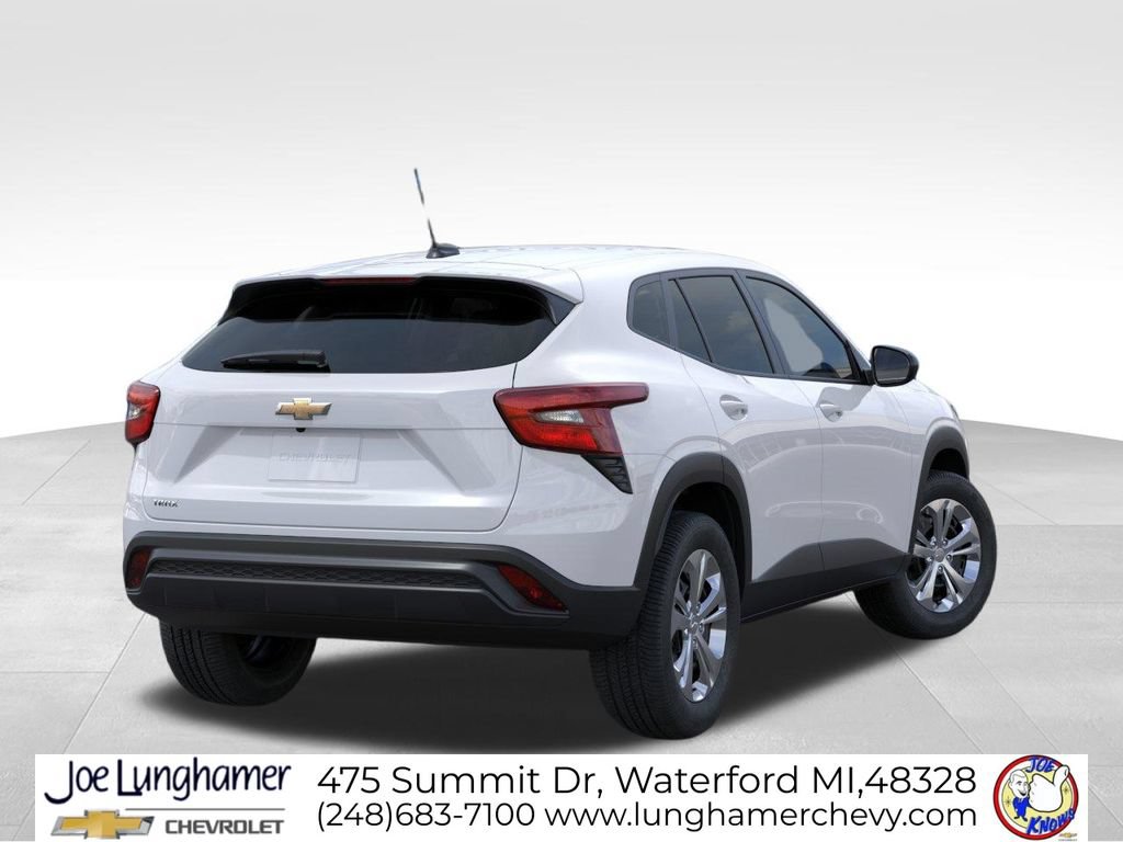 2026 Chevrolet Trax LS - Photo 4