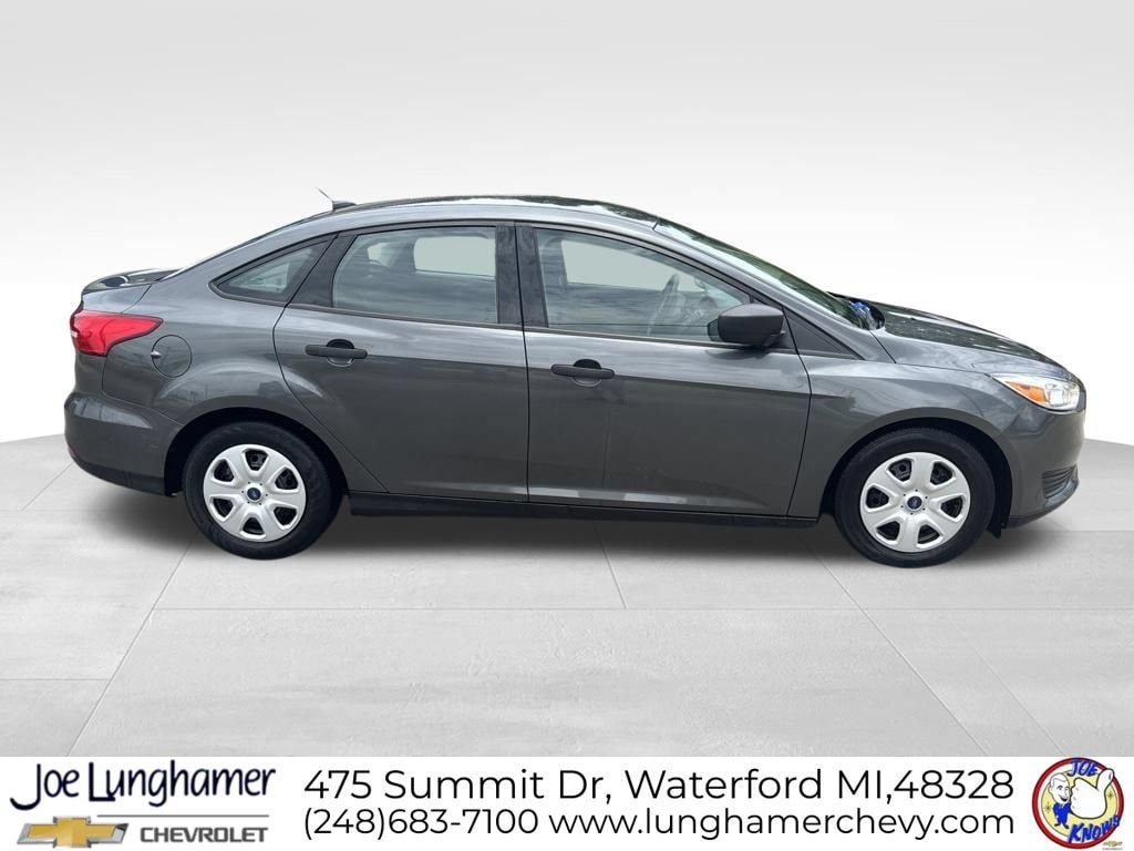 Used 2017 Ford Focus S with VIN 1FADP3E25HL312730 for sale in Waterford Township, MI