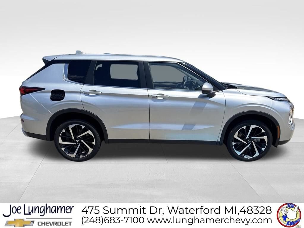 Used 2023 Mitsubishi Outlander SE 2.5 2WD SUV