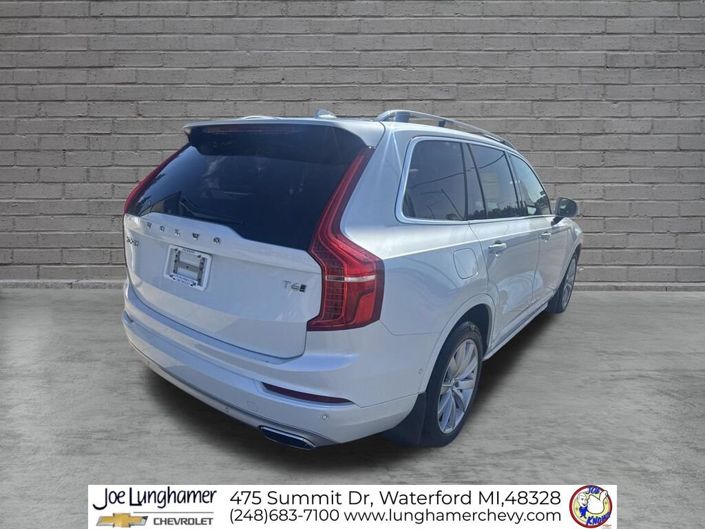 Used 2017 Volvo XC90 Momentum