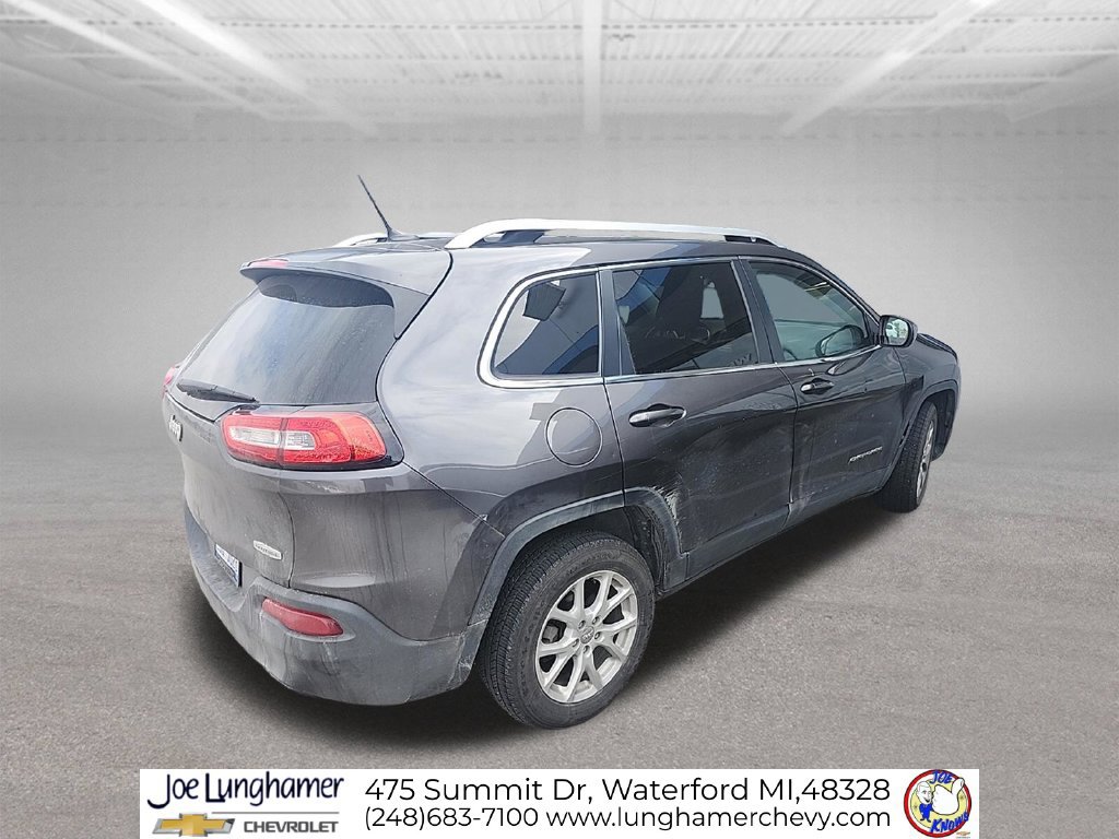Used 2014 Jeep Cherokee Latitude with VIN 1C4PJLCB1EW154991 for sale in Waterford, MI