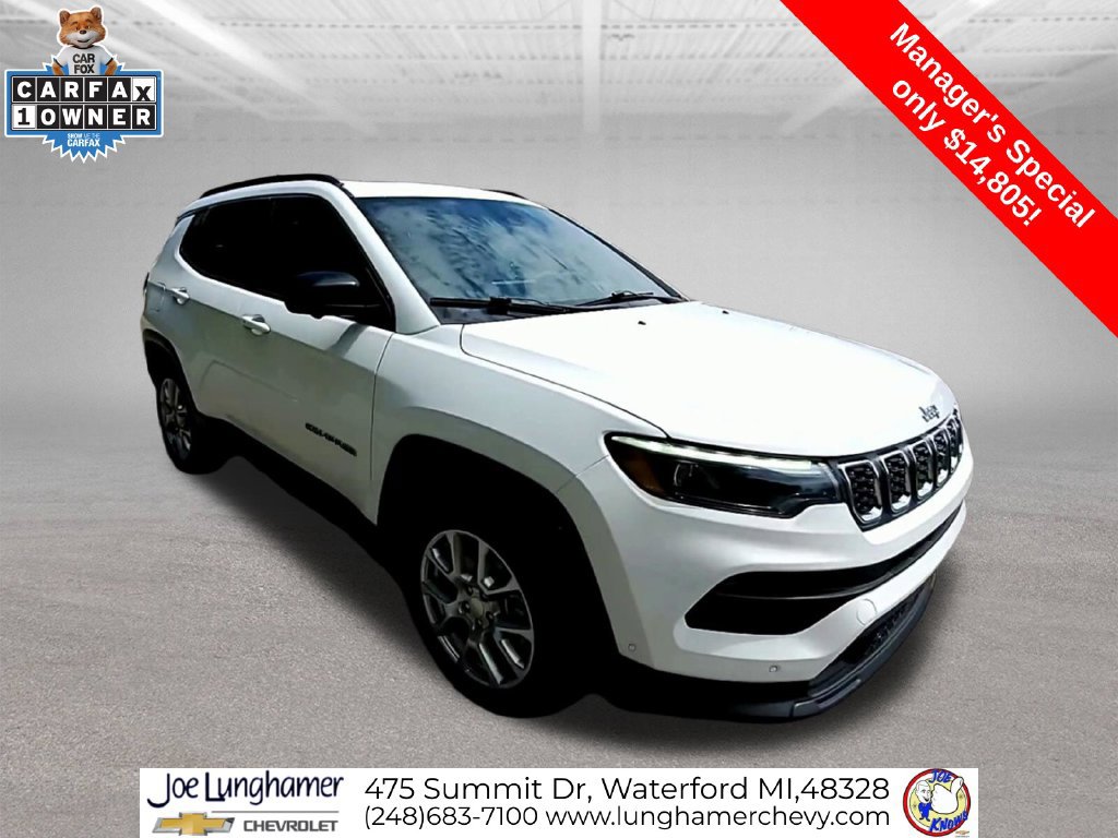 Used 2024 Jeep Compass Latitude Lux with VIN 3C4NJDFN1RT102145 for sale in Waterford, MI