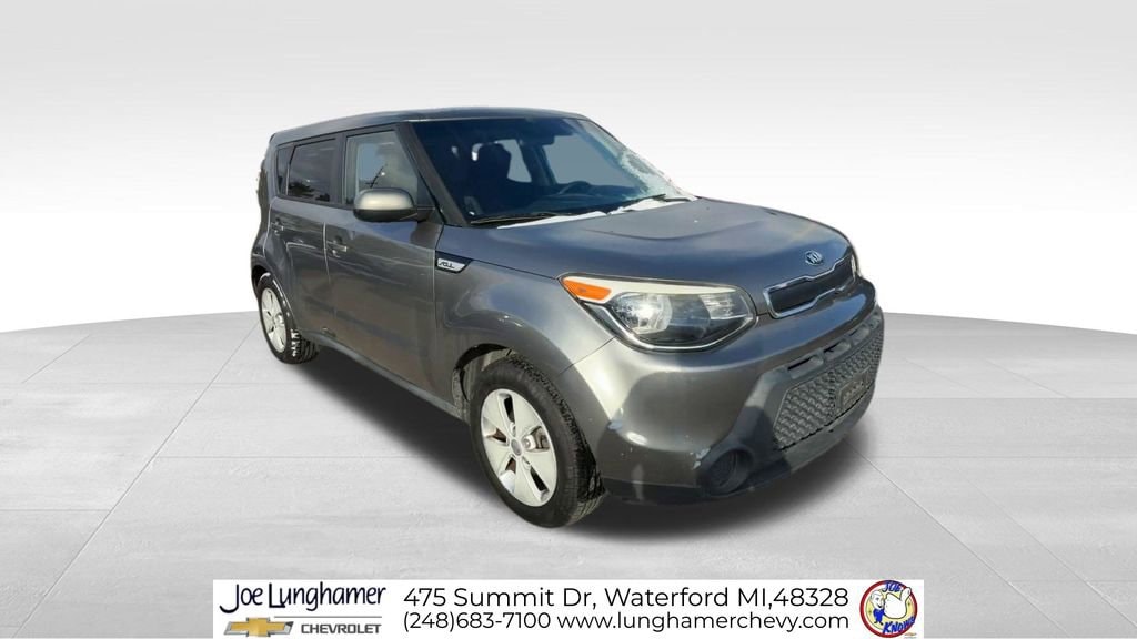 Used 2016 Kia Soul Base with VIN KNDJN2A25G7274779 for sale in Waterford Township, MI