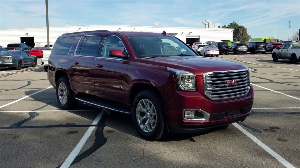 2020 Gmc Yukon XL SLT photo 2