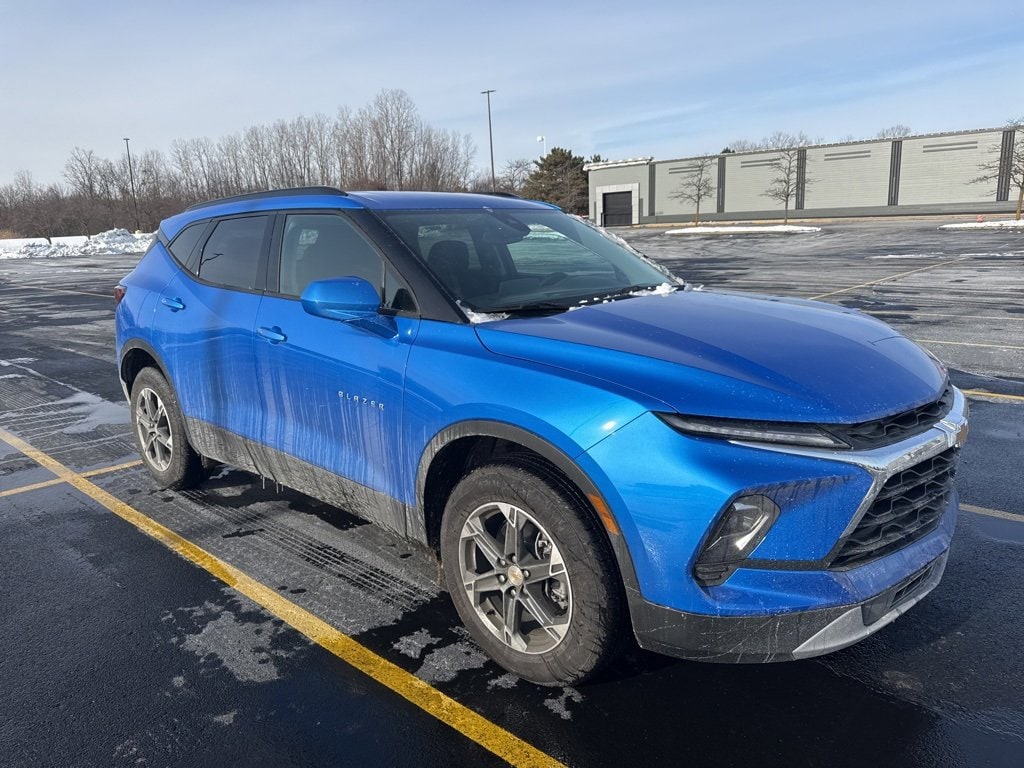 New 2025 Chevrolet Blazer 2LT SUV