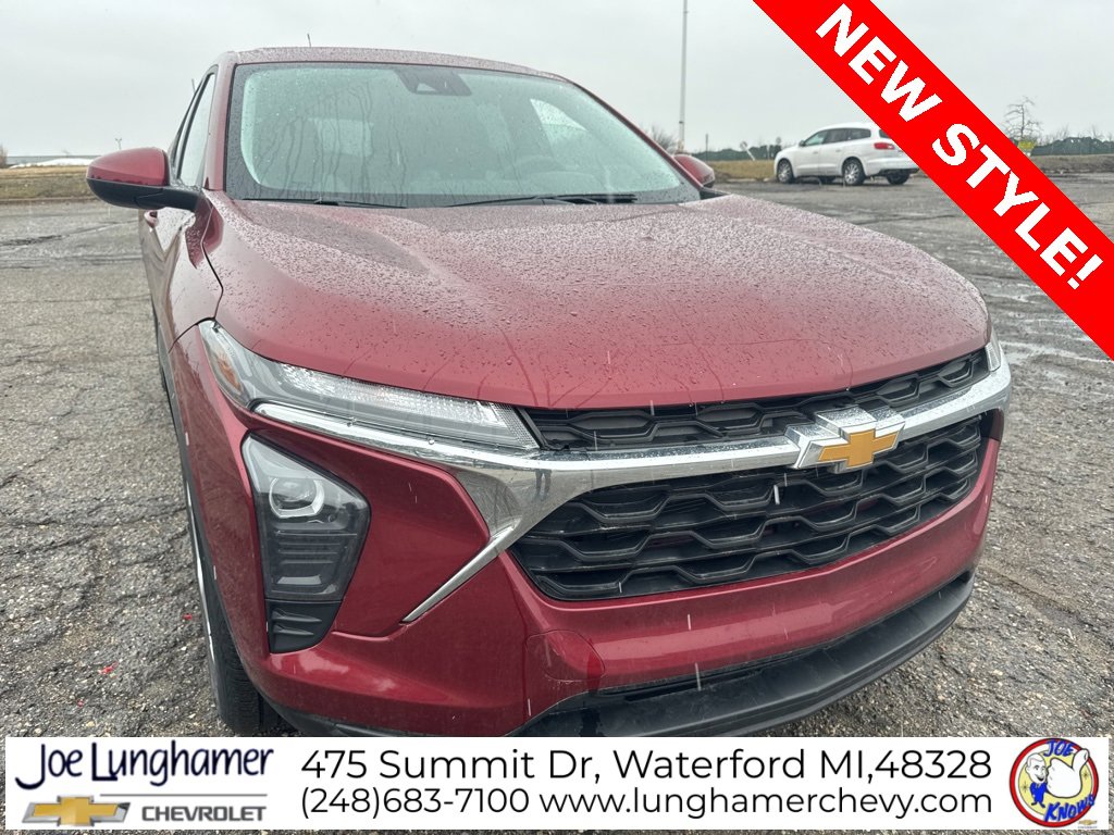 2024 Chevrolet Trax LS's photo