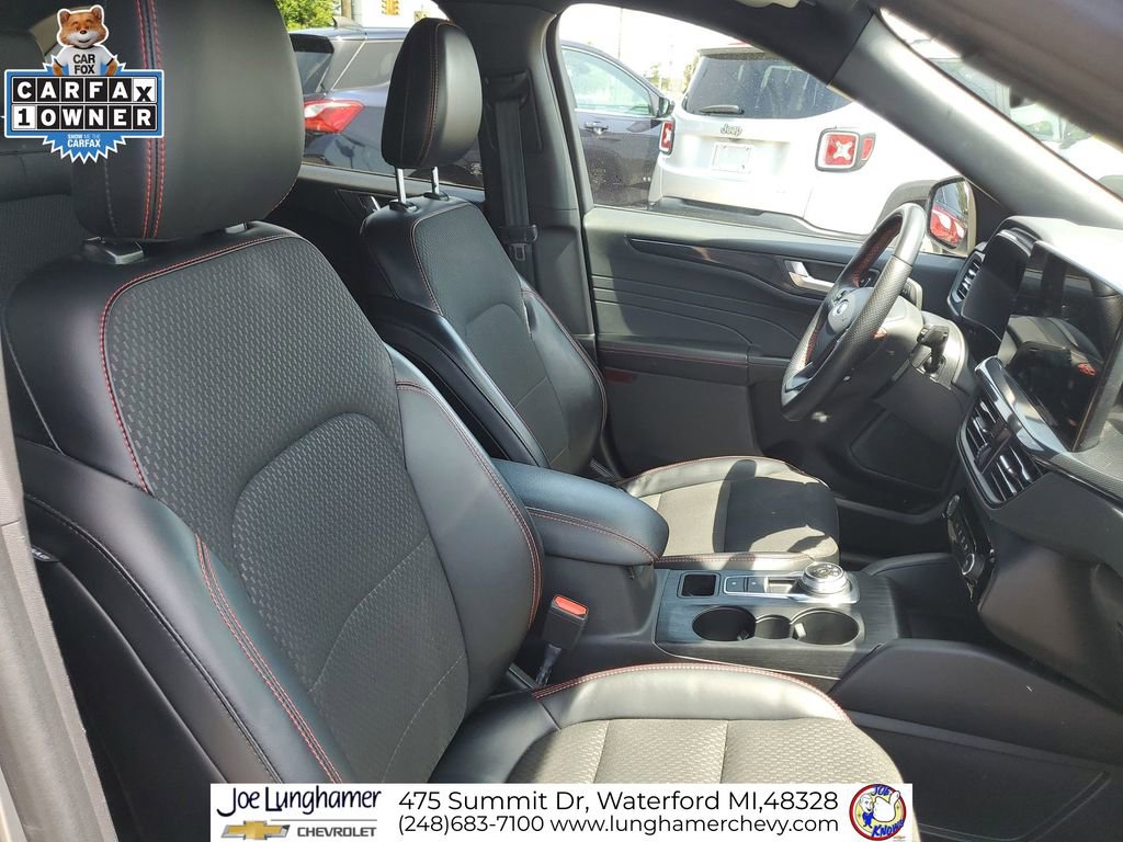 2024 Ford Escape ST-Line Select - Photo 28