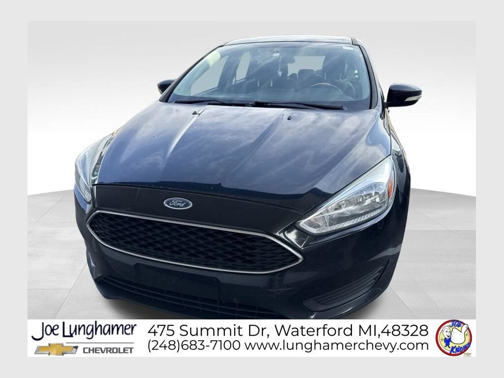 Used 2016 Ford Focus SE Hatchback