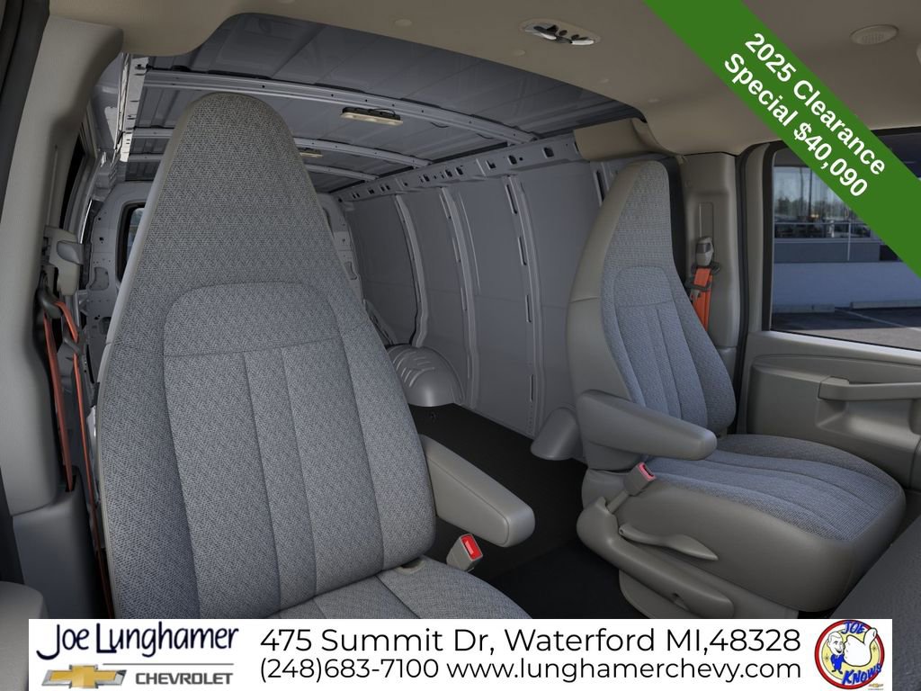2025 Chevrolet Express Cargo Work Van - Photo 18