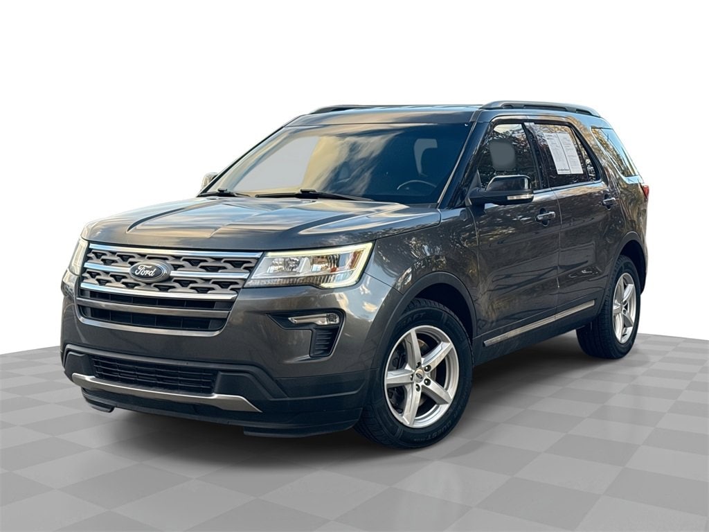 2018 Ford Explorer XLT's photo