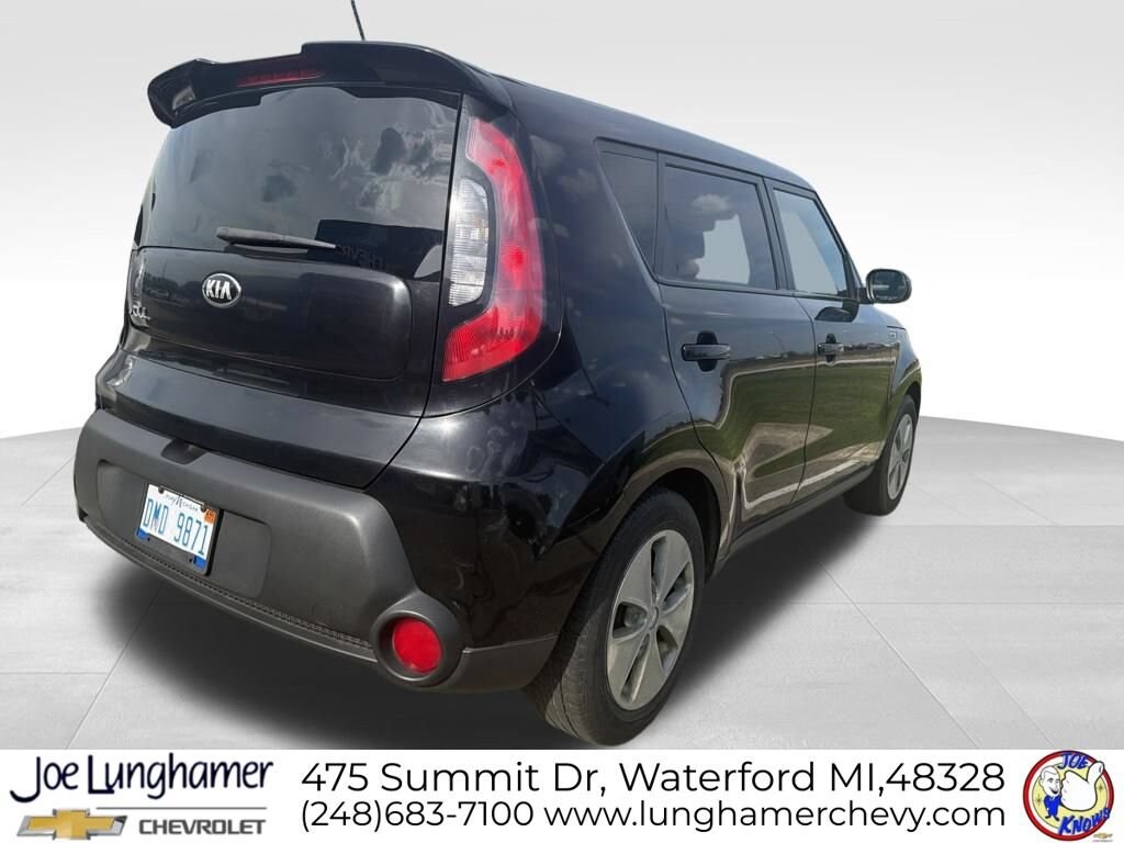 Used 2016 Kia Soul Base Crossover