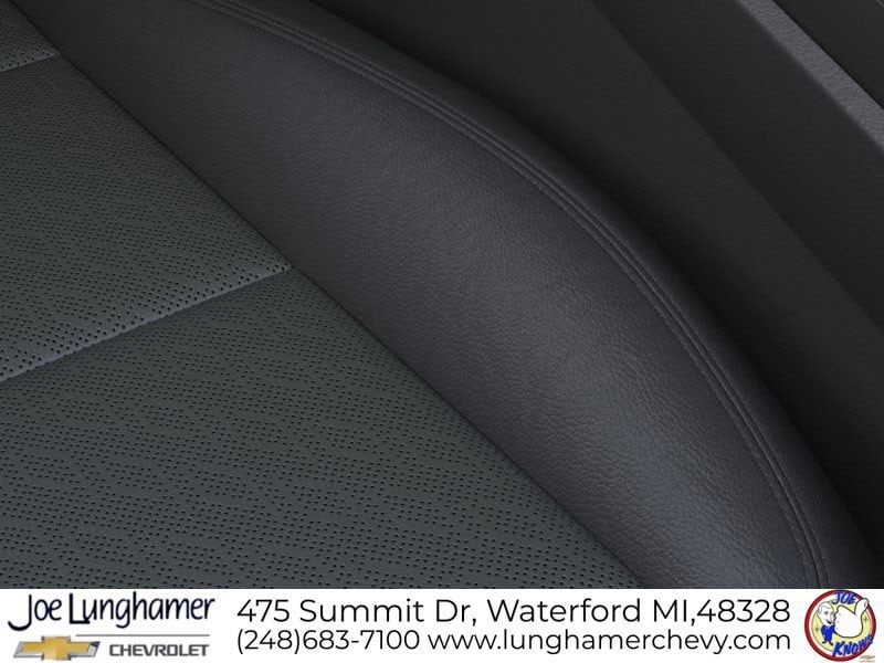 2027 Chevrolet Equinox LT - Photo 23