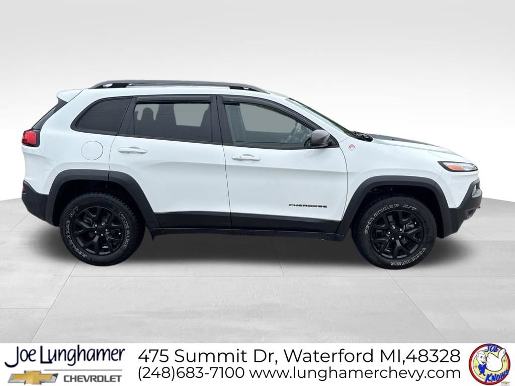 Used 2016 Jeep Cherokee Trailhawk SUV