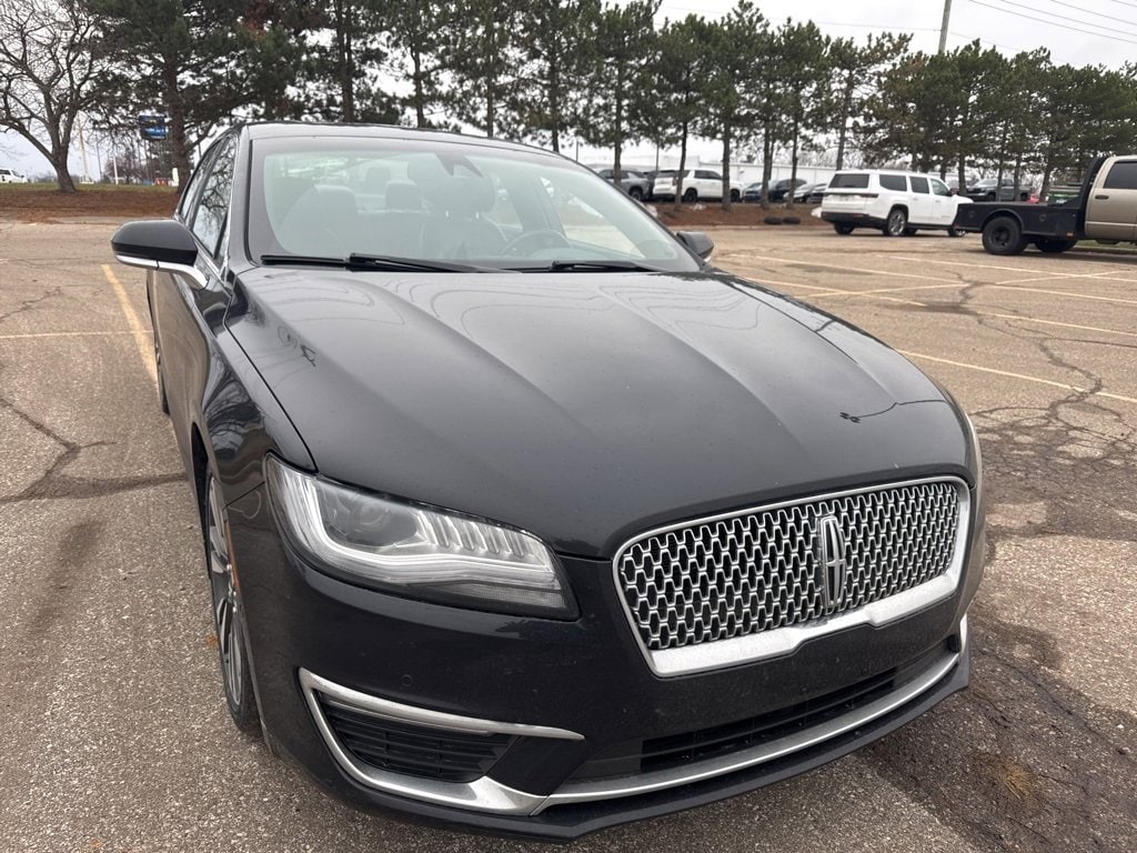 2019 Lincoln MKZ Reserve II's photo